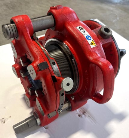 2-1/2" - 4" Ridgid #141, geared pipe threader, pipe and conduit - Image 4