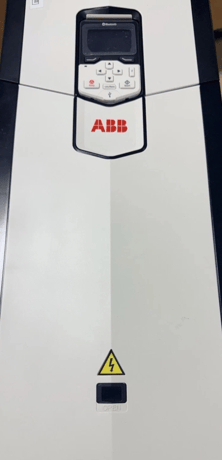 125 HP ABB, ACS880-01-156A-5, Variable Frequency Drive (VFD), 480 Volts, New Surplus, Factory Tested - Image 1
