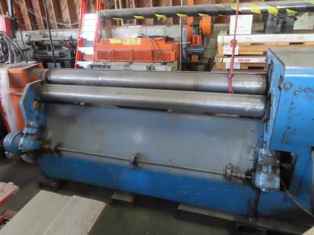 3/16" x 6' Niagara #6-72, pyramid plate bending roll, 6" rolls, 25 FPM, powered drop end, 7.5 HP, pedestal - Image 7