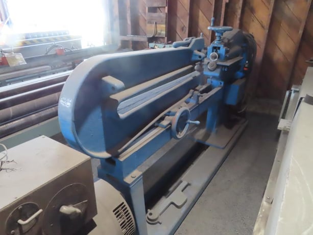 Pexto #3536-A, power circle shear, 12 gauge M/S, 7"-72" circle diameter, 19" head depth, foot pedal, 1.5 HP - Image 1