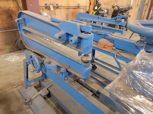 Pexto #3536-A, power circle shear, 12 gauge M/S, 7"-72" circle diameter, 19" head depth, foot pedal, 1.5 HP - Image 5