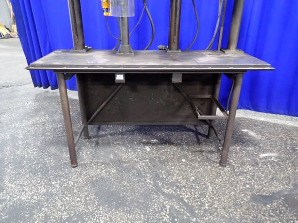 4 spindle, drill press station, 15", 13" x 72" table, 0.5 HP, 1140 RPM - Image 2