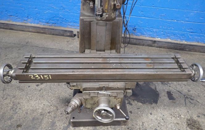 Ex-Cell-O #602, vertical mill, 9" x 48" table, 1 -1/2 HP, Acu-Rite digital read out - Image 2
