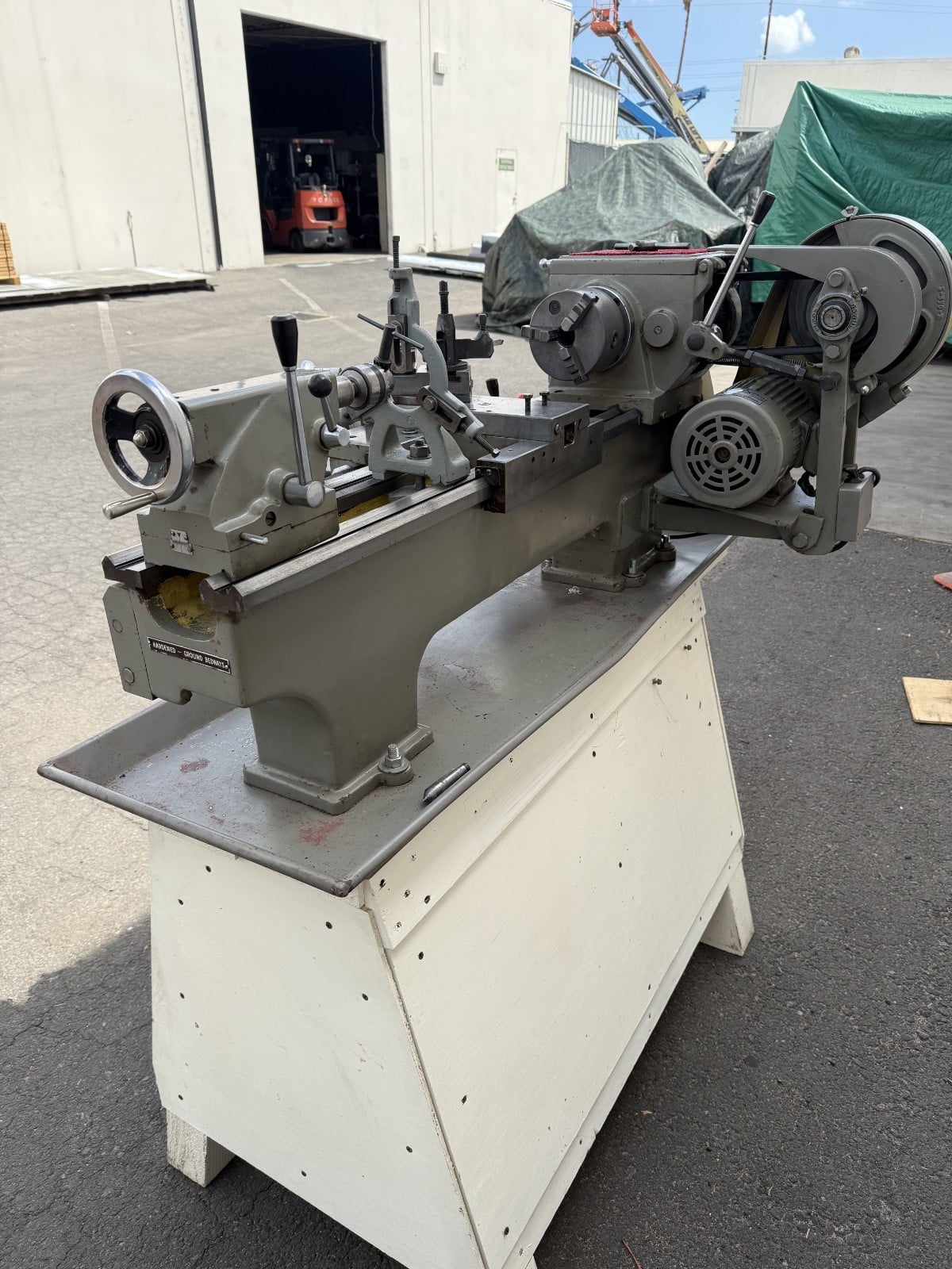 10" x 24" Select #1024B, Lathe, 6" swing over cross slide, 60-1250 RPM, tool post, 1-shot lube, Steady Rest - Image 7