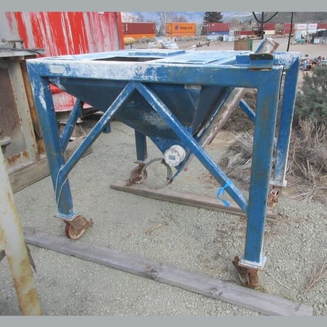 B.width Sinclair #CON-3, Auger Feed Hopper, for 6" diameter auger, Bin-Dicator level switch, on casters, 51" - Image 1