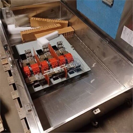 1200 Amp. Cutler Hammer #4HD368NFWSS, Non-Fusible Disconnect Switch, 600 VAC, 3 phase, Nema 4X, unused - Image 6