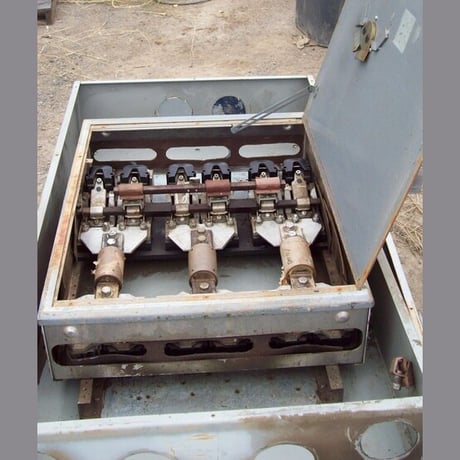 1200 Amp. Federal Pacific, Fusible Disconnect Switch, 600 Volts - Image 1