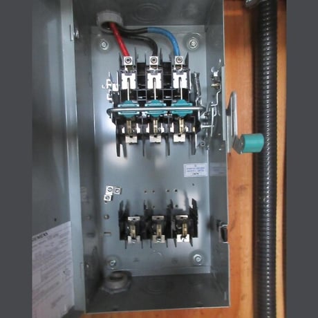 100 Amp. Siemens, Fusible Disconnect Switch, 600 VAC - Image 3