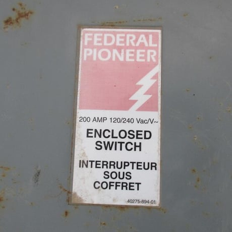 200 Amp. Federal Pioneer, Fusible Disconnect Switch, 120/240 Volts, single phase - Image 2