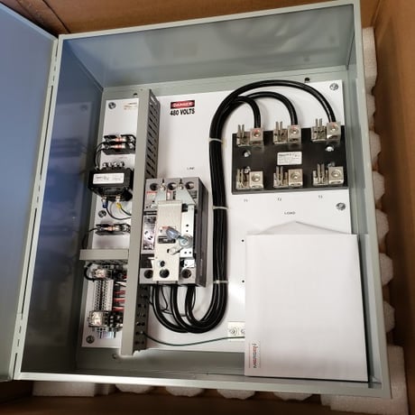 200 Amp. Mersen #ES2T48R1B, Fusible Disconnect Switch, 600 VAC - Image 1