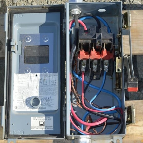 30 Amp. Square D, Non-Fusible Disconnect Switch, 600 Volts - Image 2