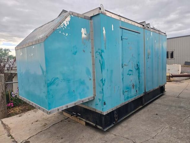 150 KW Detroit Diesel Spectrum #150DS60, diesel generator, 3 phase, 300 hours - Image 1