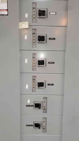 1600 Amps, Siemens #SBA2016, switchboard lineup, 3 sections, 480Y/277 Volts, 3 phase, 65 kA AIC, 13 feeder - Image 10