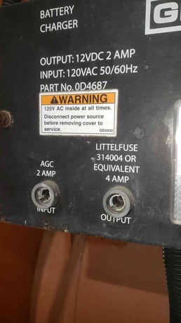 20 KW Generac, diesel generator, John Deere 4024T engine, 1 phase, 316 hours - Image 8