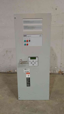 200 Amp. ASCO 7000 Series #D07ATSA20200F5XC, automatic transfer switch, 240 Volts, 1 phase, new surplus - Image 1