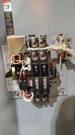 200 Amp. ASCO 7000 Series #D07ATSA20200F5XC, automatic transfer switch, 240 Volts, 1 phase, new surplus - Image 5