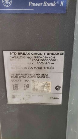 4000 Amps, General Electric Power Break II #SSD40B440H, insulated case circuit breaker, 3 pole, 600 Volts - Image 4