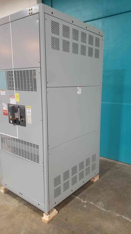 4000 Amps, General Electric Power Break II #SSD40B440H, insulated case circuit breaker, 3 pole, 600 Volts - Image 7