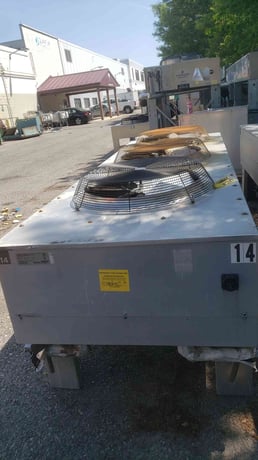 Liebert #DCDF308-A, air cooled condenser, 3 fans, 460 V., 3 phase - Image 1