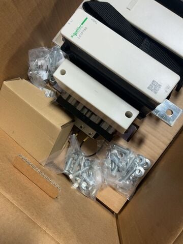 Schneider Electric #LC1F780F7, motor starter contactor - Image 2