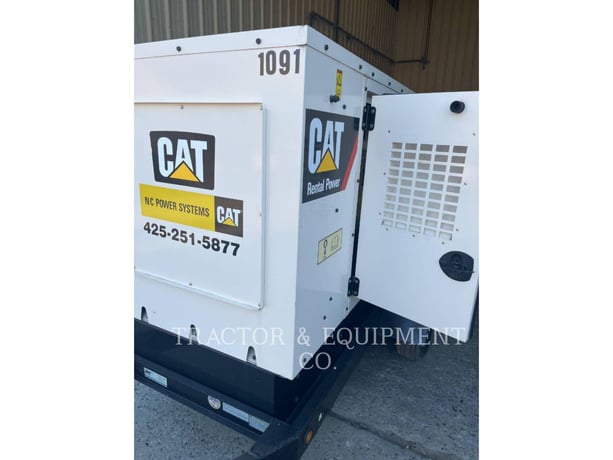 38 KW Caterpillar XQ 35, Diesel, 1800 RPM, 30V, 12700 hours, 2018 - Image 2