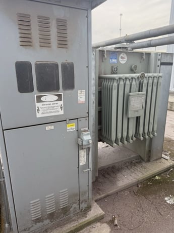 750 KVA 12470 Primary, 575Y/332 Secondary, General Electric, pad mounted transformer, oil filled - Image 1