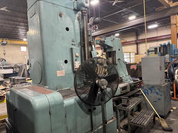 Tos #FO16, vertical gear hobbing machine, 62.3" cutting diameter, 22.04" cutting length, 4-16 module - Image 3