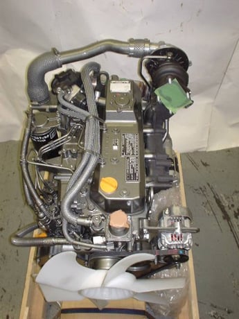 70 HP Yanmar #4TNV98T-GGE, Diesel Engine, Complete, Fan to Flywheel - Image 3