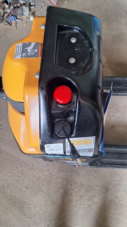 Big Joe #D-40, electric pallet jack, 38 hours, new batteries - Image 7