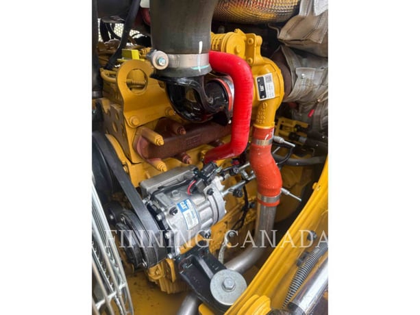 Caterpillar D3 LGP, 822 hours, S/N: XT504301, 2025 - Image 7