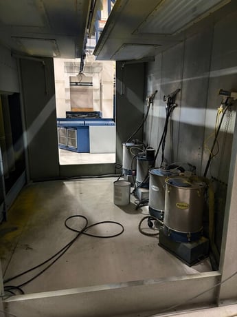 Powder coating line, Nordson, with guns, power supplies, complete - Image 8