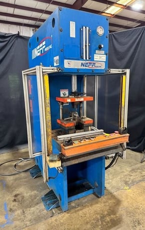 18.9 Ton, Neff #DF15-5HS, C-frame hydraulic press, 10" stroke, 24" daylight, 24" x 21" bed, 2006 (2 available) - Image 3