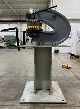 8 Ton, Rotex #18, 1/8" to 2-1/4" cap., 18" throat, 18 station, hand actuated, tooling & spare parts - Image 7