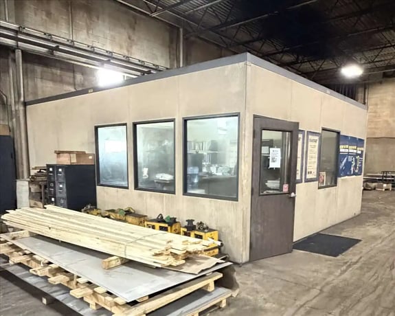 23.7' x 18' Plant office, new air cooled unit - Image 1
