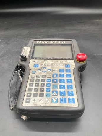 Fanuc, A05B-2518-C370#SGL, Teach pendant, keypad interface, emergency stop, 2008 - Image 1