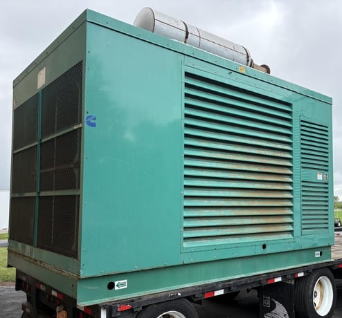 500 KW Cummins #GTA28, Natural Gas Generator, 277/480 Volts - Image 1