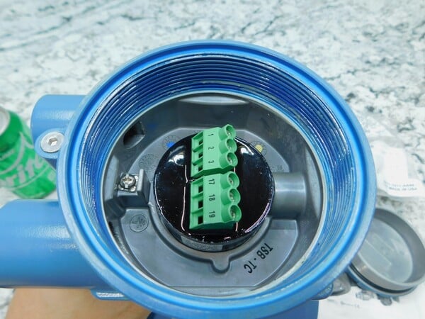 Rosemount #8711TPE040R1N0, Wafer Magnetic Flowtube Flow Meter, 4", Unused (2 available) - Image 4