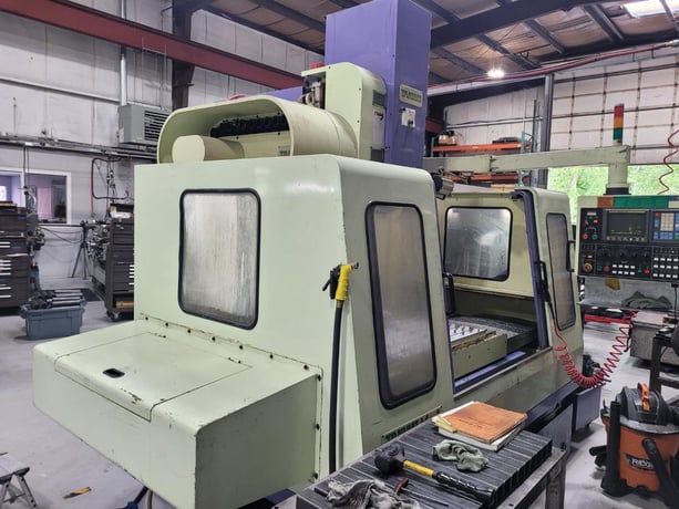 Takumi Seiki #VIIA, CNC vertical machining center, 32 automatic tool changer, 43.3" X, 21.6" Y, 25.6" Z, 8000 - Image 1
