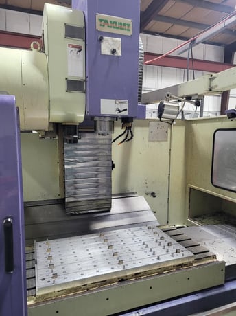 Takumi Seiki #VIIA, CNC vertical machining center, 32 automatic tool changer, 43.3" X, 21.6" Y, 25.6" Z, 8000 - Image 4