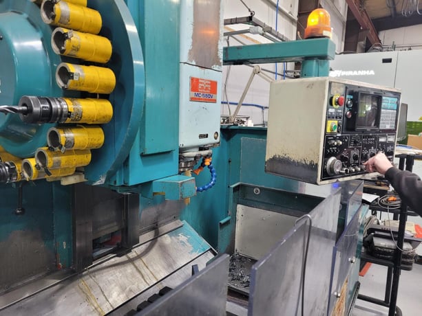Matsuura #MC-560V, CNC vertical machining center, 20 automatic tool changer, 22" X, 15.8" Y, 17.7" Z, 7000 - Image 6