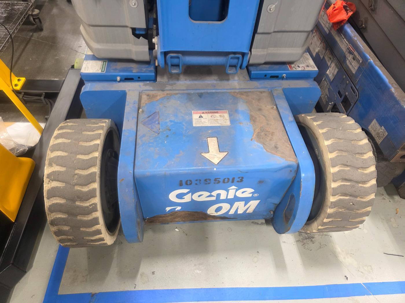 500 lb. Genie #Z-30/20N, electric articulating boom lift, 4' jib length, 36' lift height - Image 9