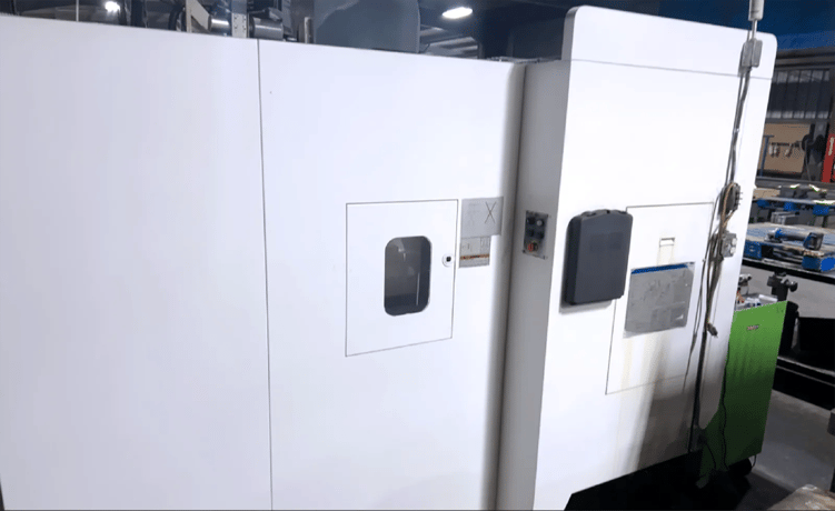 Mazak #VTC-200C, CNC vertical machining center, 24 automatic tool changer, 65.3" X, 20" Y, 20" Z, 10000 RPM - Image 3