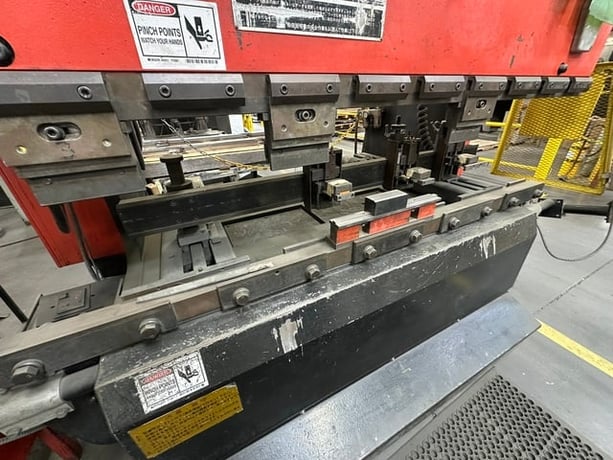 55 Ton, Amada #RG-50, CNC press brake, 6.8'OA, 59.8" between housing, 3.9" stroke, 15.75" throat, 14.57" - Image 4