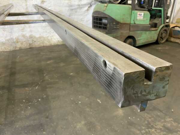 120" L, bottom die holders, 2" height, 1/2" tang - Image 2