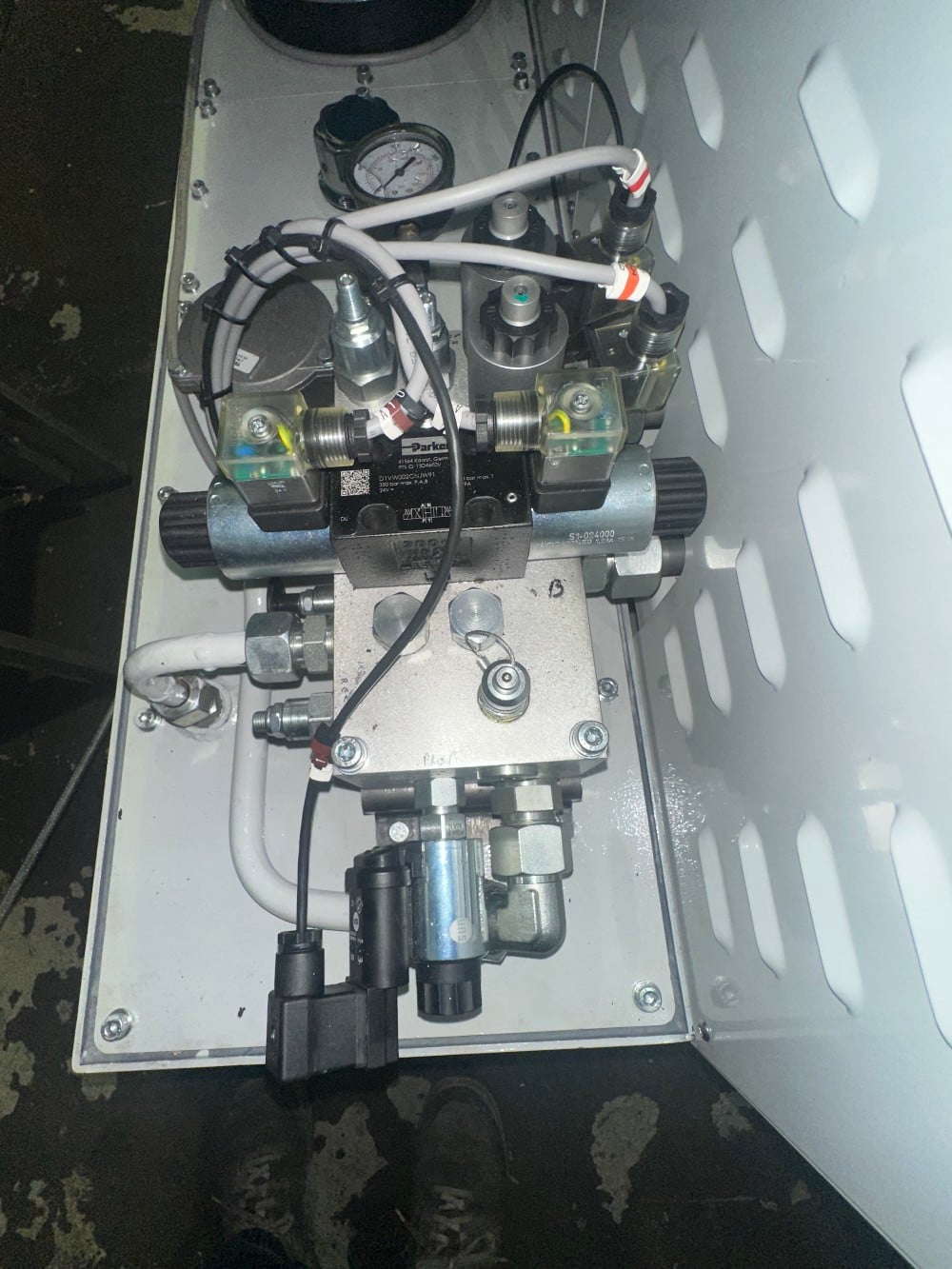 10 Ton, Bipel #Lam20, Lamination Press, 7.87" Daylight, 2026 - Image 3