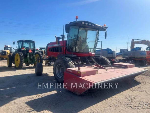 Massey Ferguson MFWR235, Hay Baler, 2418 hours, S/N: AGCMWR235PHS18182, 2023 - Image 2