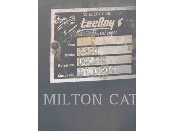 Lee-Boy 8520, Asphalt Paver, 3662 hours, S/N: 174228, 2018 - Image 6