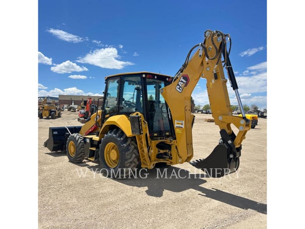Cat 420, Backhoe Loader, 4 hours, S/N: H8T07789, 2026 - Image 4