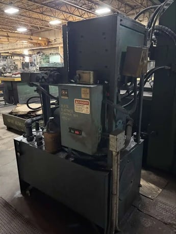 300 Ton, Custom fabricated traveling column hydraulic straigthening press, 10' x 8' bed - Image 5
