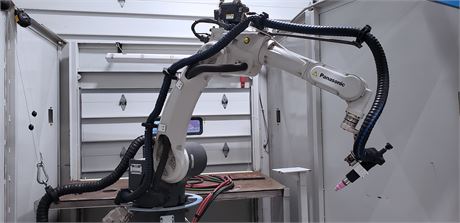 Panasonic #TA-1600, 6-axis robotic welding cell, 62.9" reach, 8 kg payload, ARS-1602 cell, G2 control, 2007 - Image 2